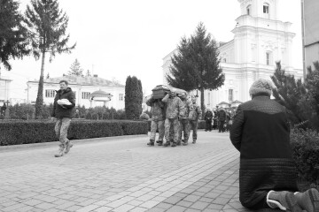 Лучани попрощалися із загиблим Героєм Олегом Круковцем