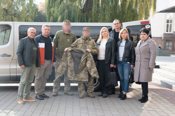 З коштів депутатського фонду придбали теплий  одяг військовослужбовцям