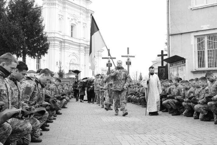 Лучани попрощалися із загиблими Героями Олександром Нагорним та Іваном Гнатенком 