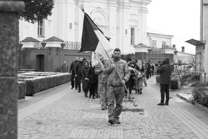 Лучани провели в останню дорогу загиблого Героя Богдана Буська