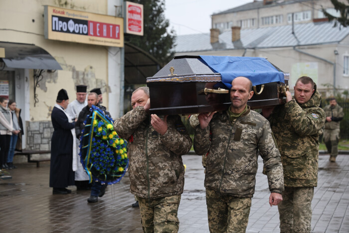 Лучани попрощались з Олександром Машлаєм