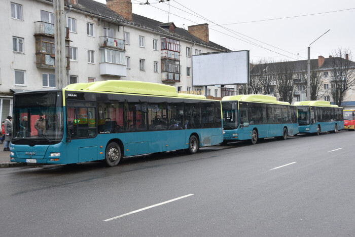 Відзавтра на маршрути Луцька виїде ще три екологічні автобуси 