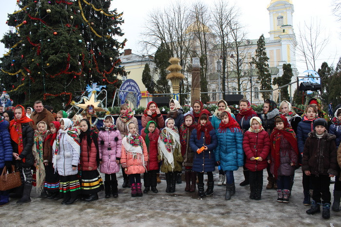 У місті розпочався етно-фестиваль «Різдво у Луцьку»