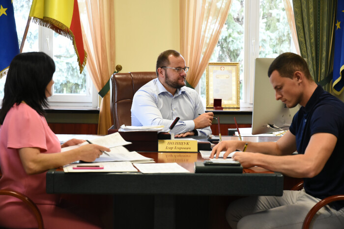 Луцький міський голова провів черговий онлайн прийом громадян