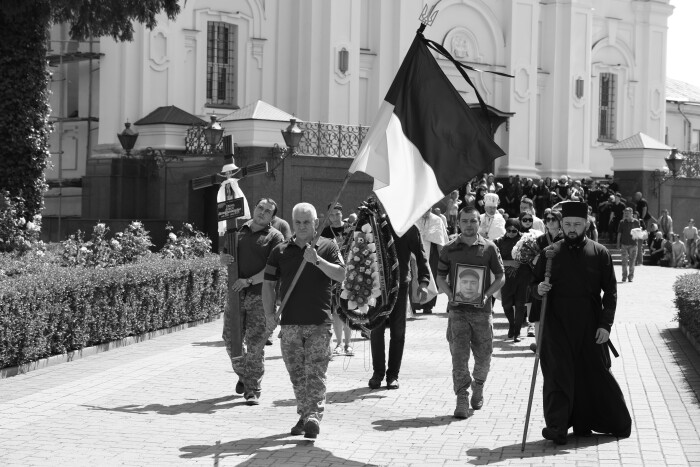 Провели в останню дорогу військового Антона Оконя