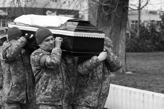 Луцька громада попрощалася із загиблим на Донеччині Героєм Олександром Скрипчуком 