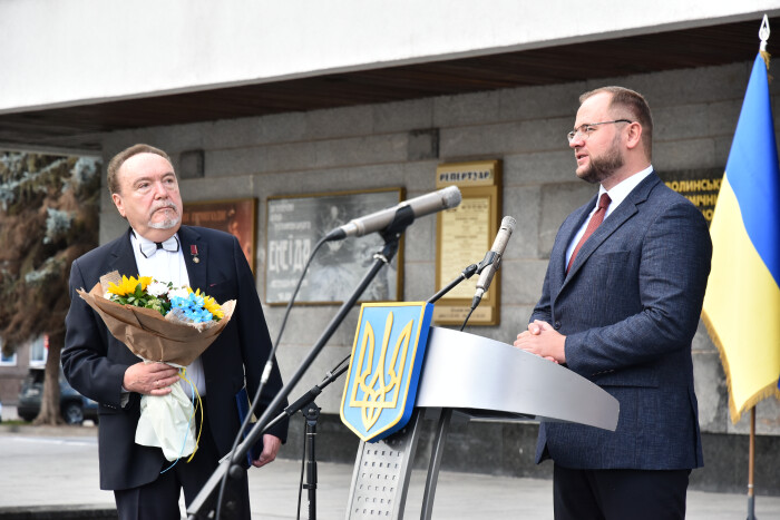 Міський голова Ігор Поліщук вручив відзнаки “Почесний громадянин міста Луцька” 