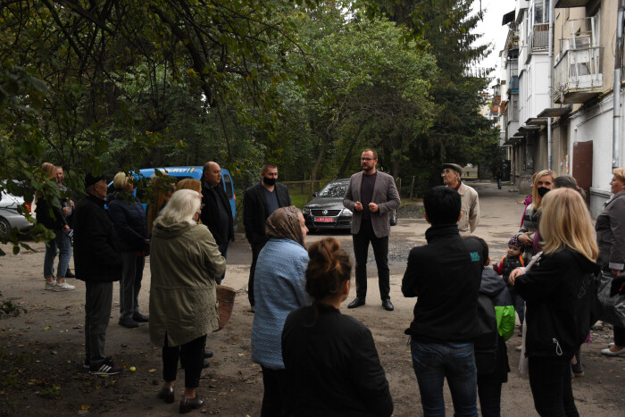 Відбулась зустріч із мешканцями багатоквартирних будинків на проспекті Перемоги, 20, 22,  26