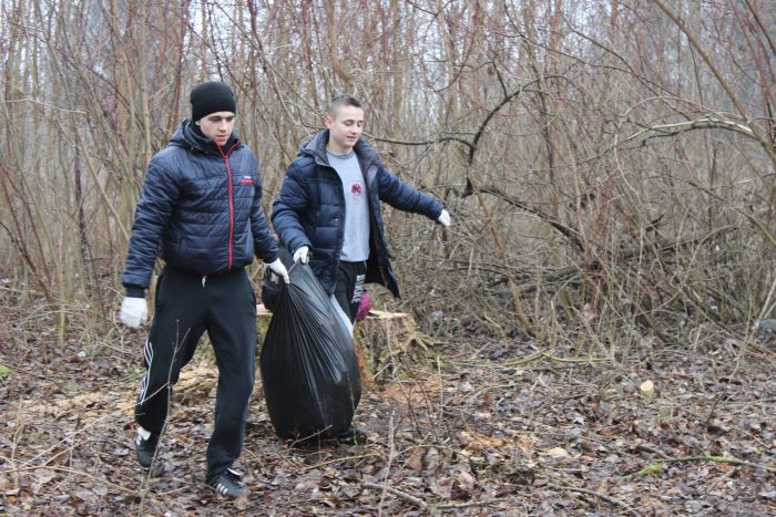 Відбулася  екологічна акція у центральному парку культури і відпочинку імені Лесі Українки