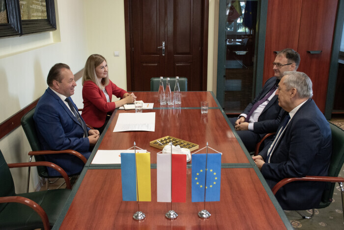 Hryhorii Pustovit thanked Consul General of the Republic of Poland in Lutsk Wiesław Mazur for significant personal contribution to the development of Ukrainian-Polish cooperation