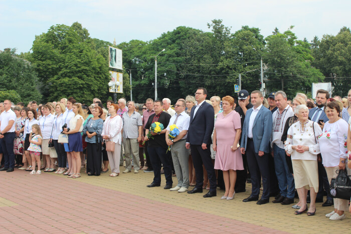 У Луцьку відбулися урочистості з нагоди 23-ї річниці Конституції України