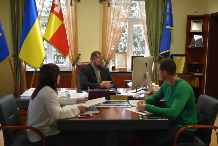 Луцький міський голова провів черговий онлайн прийом громадян