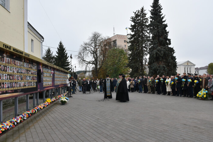 Лучани вшанували пам’ять військовослужбовців, які загинули у АТО/ООС