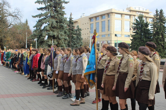 Заступник міського голови Андрій Киця привітав учасників Всеукраїнського інтелектуально-мистецького фестивалю Орликіада-2016 "Символи України"