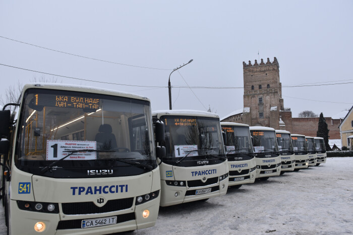 Завтра на маршрут №1 виїдуть нові автобуси