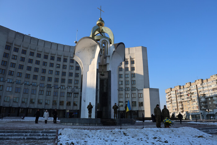 У третю річницю повномасштабного вторгнення у Луцьку відбувся Національний день молитви 