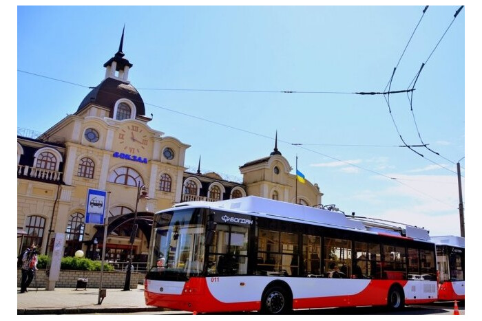 До уваги пасажирів!