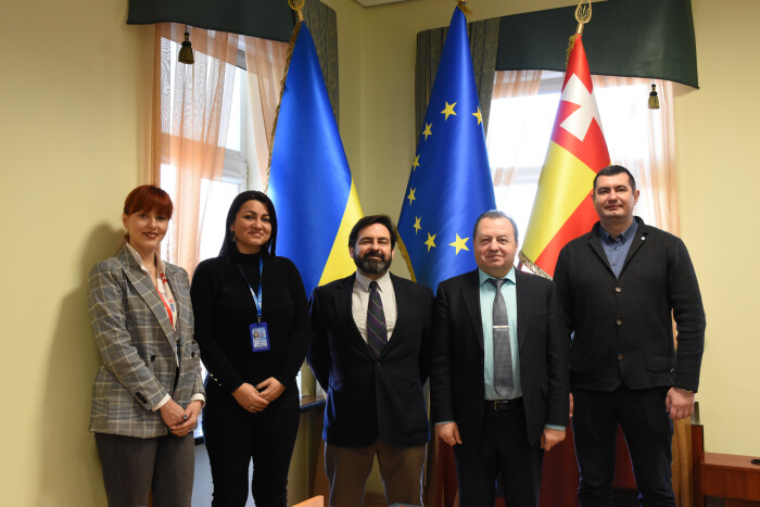 Спостерігачі ОБСЄ ознайомились із ситуацією щодо перенесення Центрального ринку у місті Луцьку