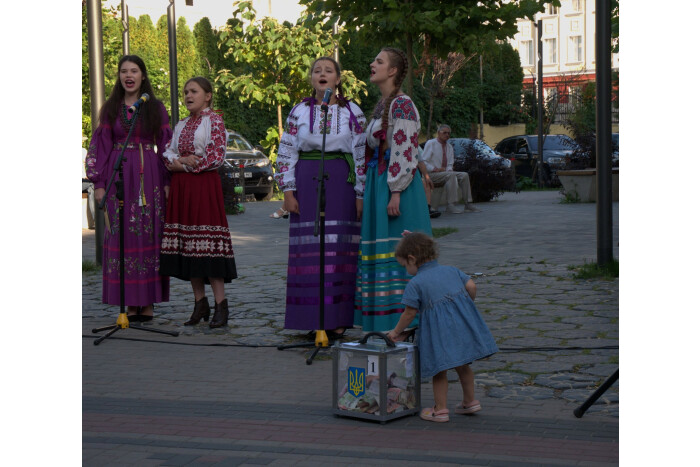 Концерт творчих колективів культурно-мистецького центру «Красне»