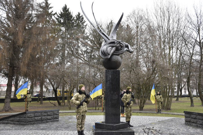 У Луцьку вшанували учасників ліквідації наслідків аварії на ЧАЕС