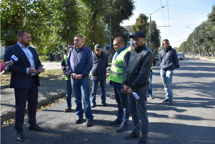 Міський голова Ігор Поліщук доручив до 18 жовтня відкрити для проїзду проспект Волі