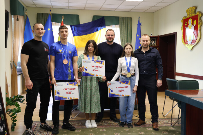 “Дякую за успіхи і перемоги” – міський голова Ігор Поліщук привітав юніорів із здобутками на Чемпіонаті Європи