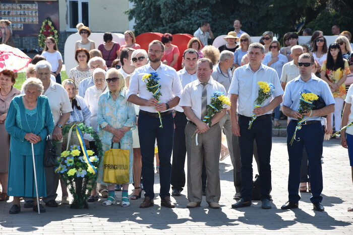 У Луцьку вшанували пам'ять видатної поетеси Лесі Українки