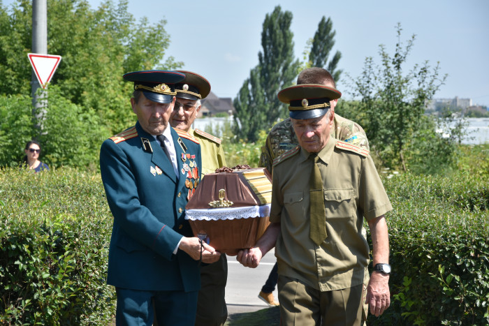 Відбулось перепоховання останків та вшанування пам’яті невідомого солдата