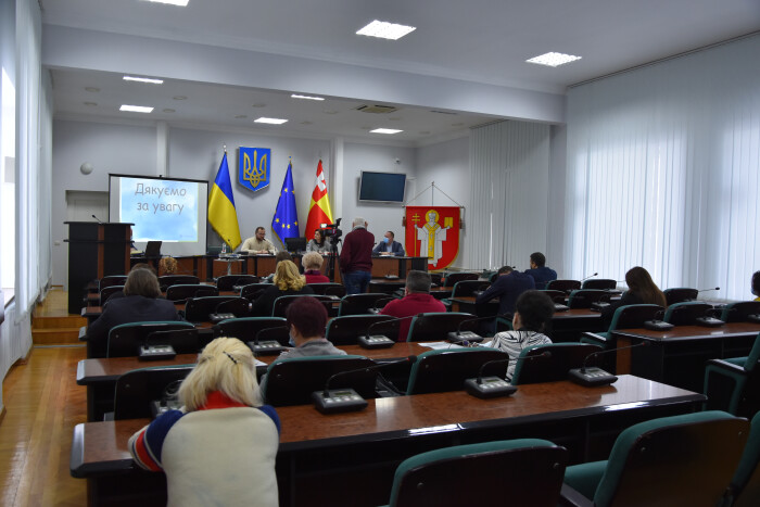 Ігор Поліщук: “У тісній співпраці із керівниками медичних закладів та медиками ми змогли пройти пандемію коронавірусу з найменшими втратами”