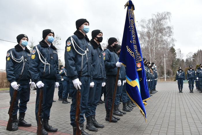 Луцькі ліцеїсти вшанували Героїв Небесної Сотні