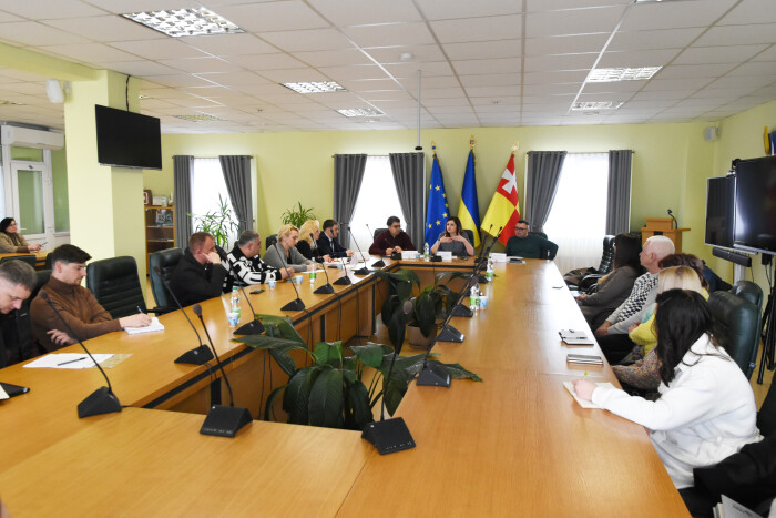 Підприємці Луцької територіальної громади обговорили зміни до Правил розміщення та роботи тимчасових споруд 